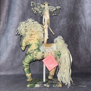 *Vintage* LOOMCO VICTORIAN LANE Floral Fabric Carousel Horse